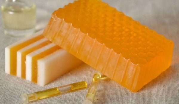 صابون العسل الطبيعي كيفية صنعه في المنزل ونصائح لأفضل النتائج