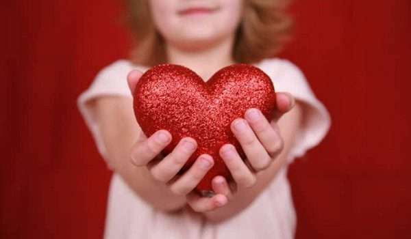 اعراض-مرض-القلب-عند-الاطفال1