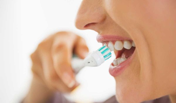 افضل معجون اسنان للثة  ما هي مواصفاته وكيف يعمل